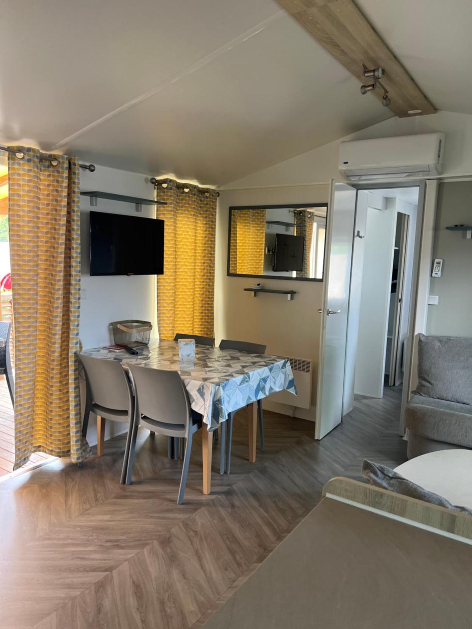 Mobilhome La Carabasse Vias Plage Exterior foto